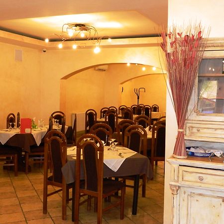 Hotel Adriatico Τιμισοάρα Εξωτερικό φωτογραφία