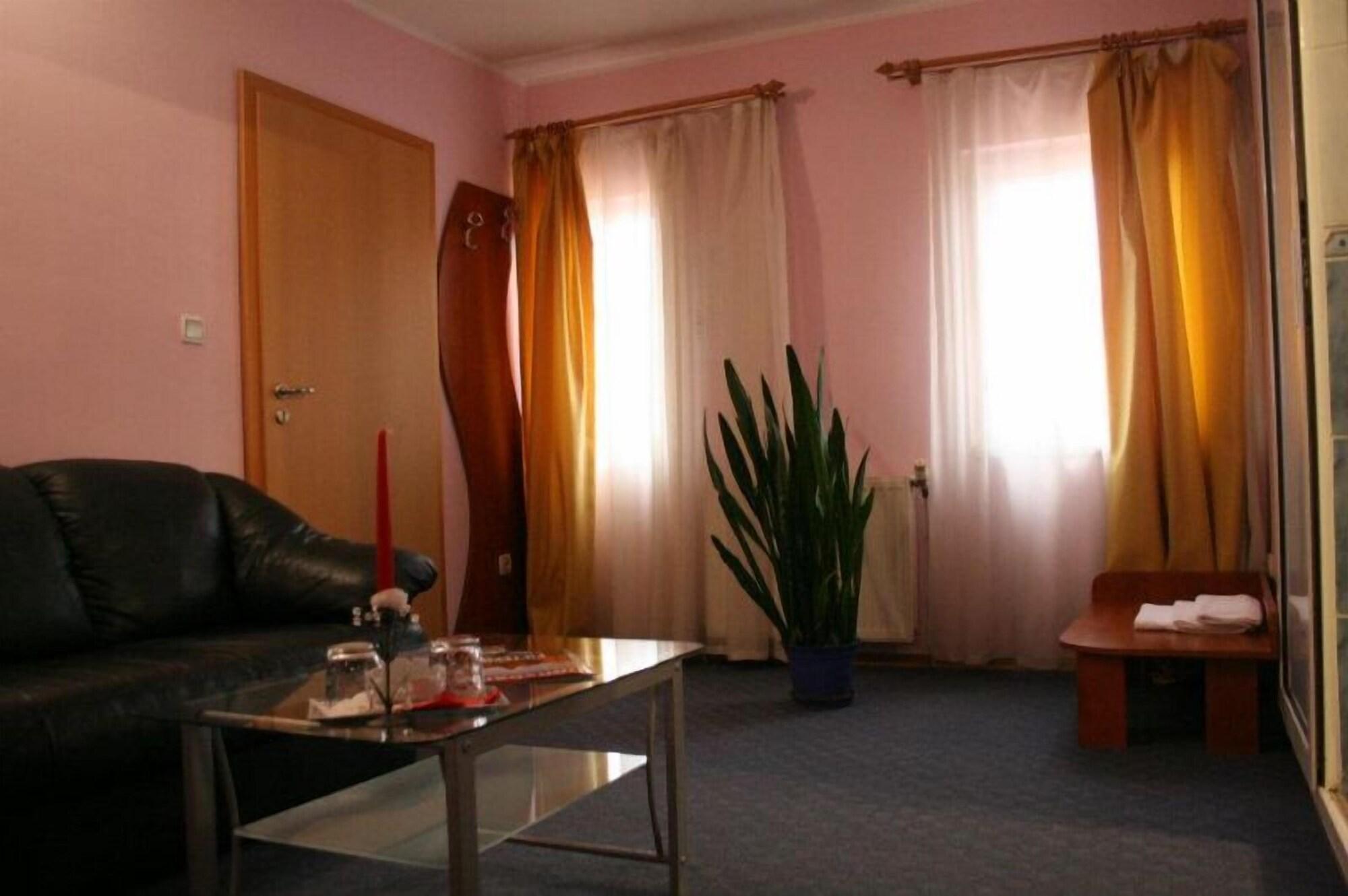 Hotel Adriatico Τιμισοάρα Εξωτερικό φωτογραφία